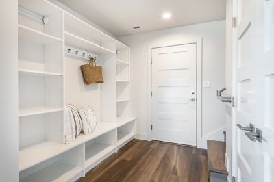 Built In Shelving